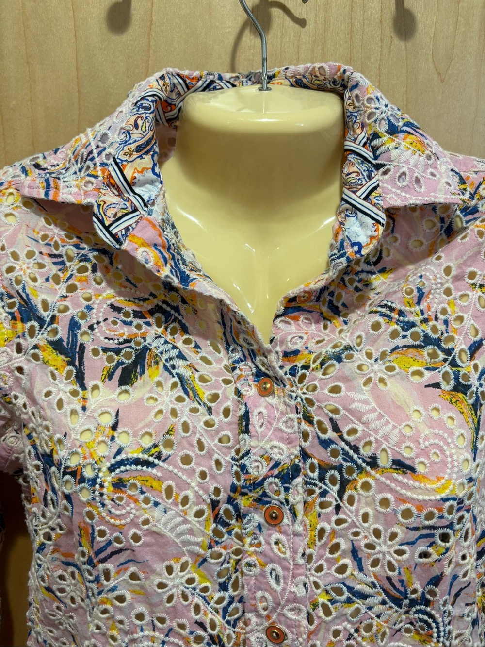 Robert Graham Patterned Eyelet Buttondown - Picture 3 of 7